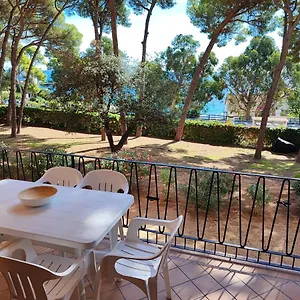 Con Amplia Terraza Y Vistas Al Mar A 150 Metros De La Playa Apartamento