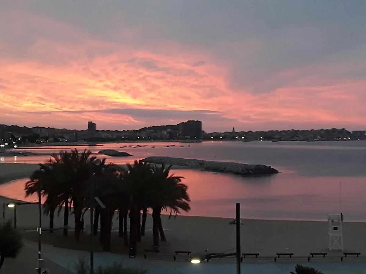 Apartamento En 1ª Linea De Mar Con Excepcionales Vistas A La Bahia En Sant Antoni De Calonge Apartment